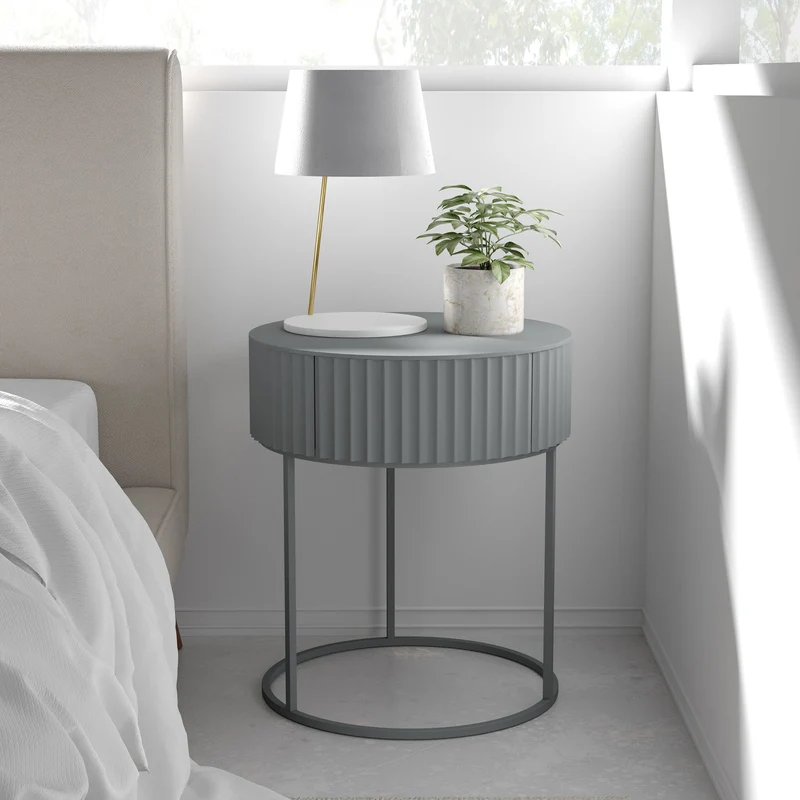 Mesa auxiliar Rill con cajón [en.casa]
